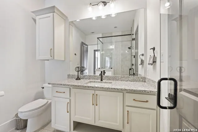 979 Belle Oaks Bulverde, TX 78163