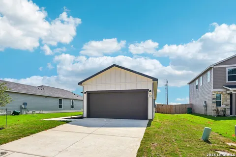 4125 WOODSIDE DR