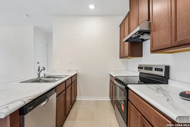 4125 WOODSIDE DR Seguin, TX 78155