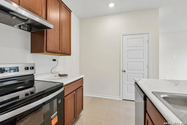 4125 WOODSIDE DR Seguin, TX 78155