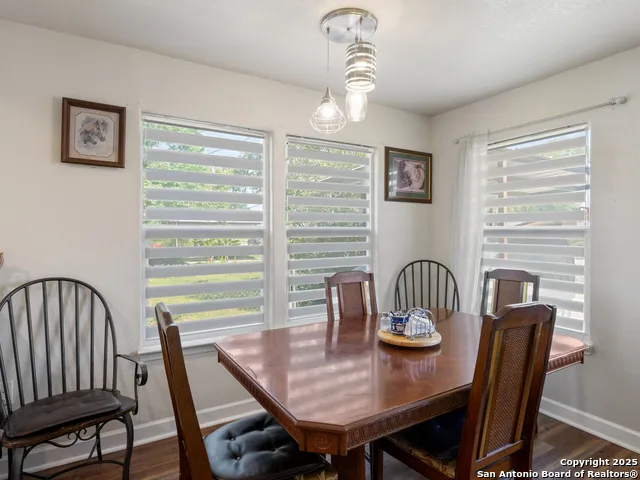 505 Avenue E Poteet, TX 78065
