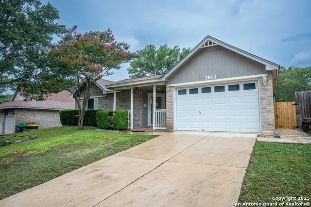 7813 Forest Briar Live Oak, TX 78233