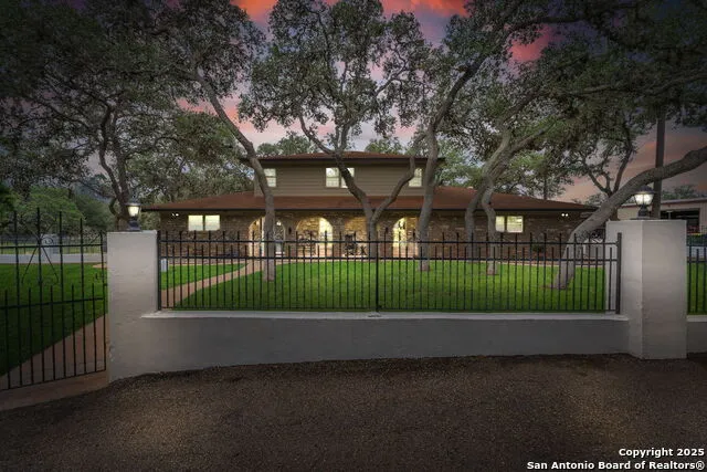 11650 Sunset Ranch Helotes, TX 78023