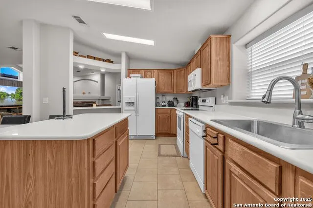 11650 Sunset Ranch Helotes, TX 78023