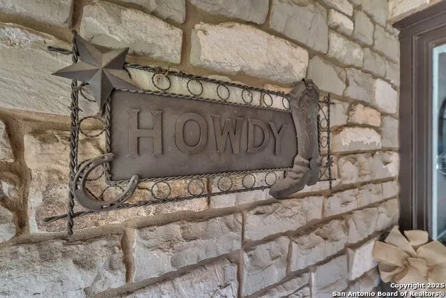11650 Sunset Ranch Helotes, TX 78023