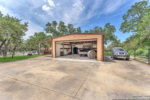 11650 Sunset Ranch Helotes, TX 78023