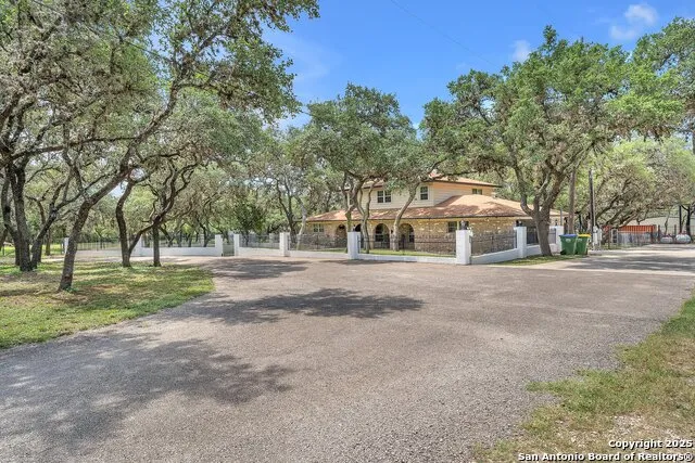 11650 Sunset Ranch Helotes, TX 78023