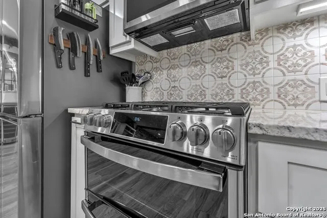 11650 Sunset Ranch Helotes, TX 78023