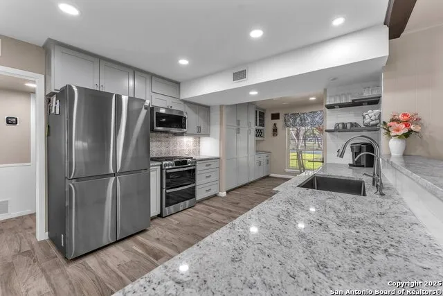 11650 Sunset Ranch Helotes, TX 78023