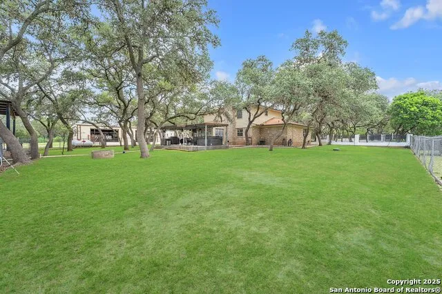 11650 Sunset Ranch Helotes, TX 78023