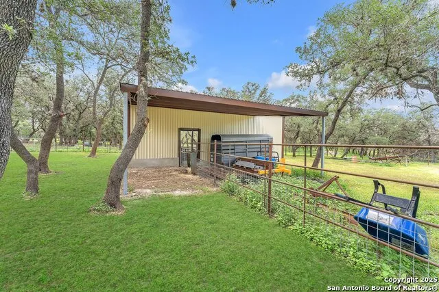 11650 Sunset Ranch Helotes, TX 78023