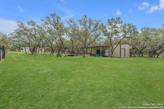 11650 Sunset Ranch Helotes, TX 78023