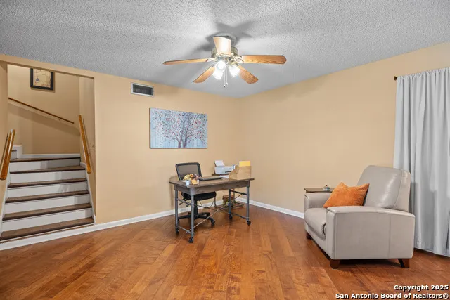 102 Zornia Castle Hills, TX 78213