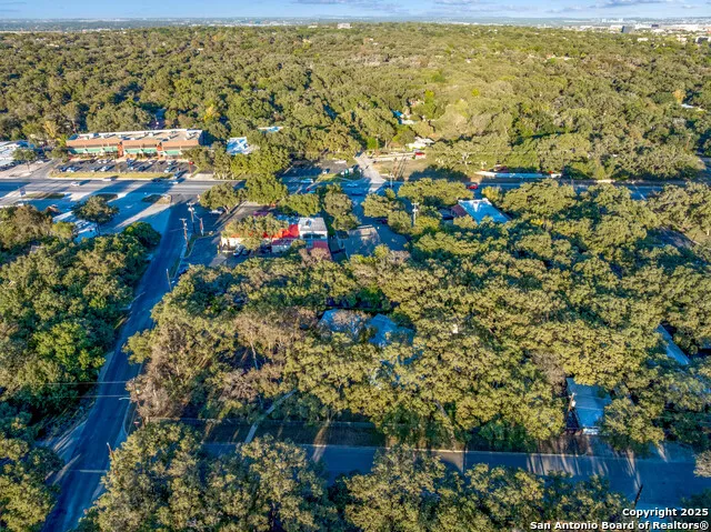 102 Zornia Castle Hills, TX 78213
