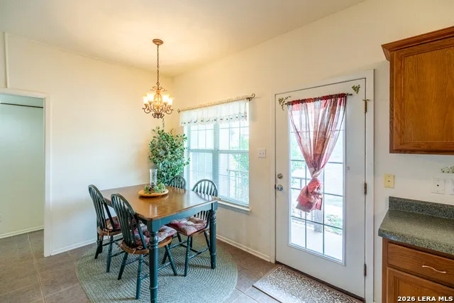 1277 County Road 138 Floresville, TX 78114