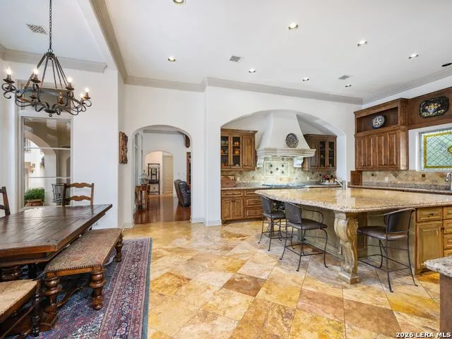 222 Farne Castle Shavano Park, TX 78249