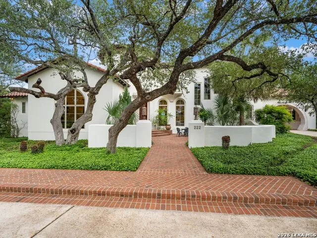 222 Farne Castle Shavano Park, TX 78249