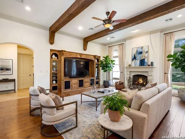 222 Farne Castle Shavano Park, TX 78249