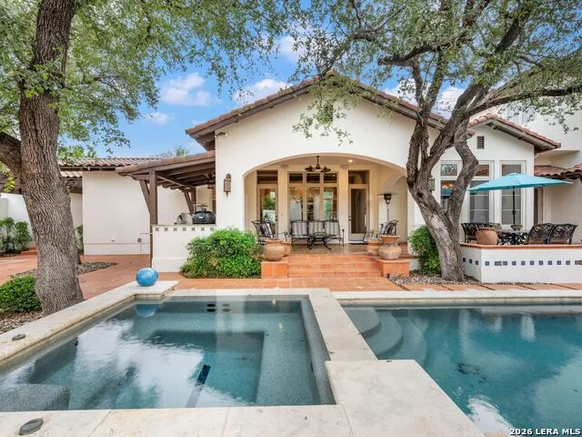 222 Farne Castle Shavano Park, TX 78249