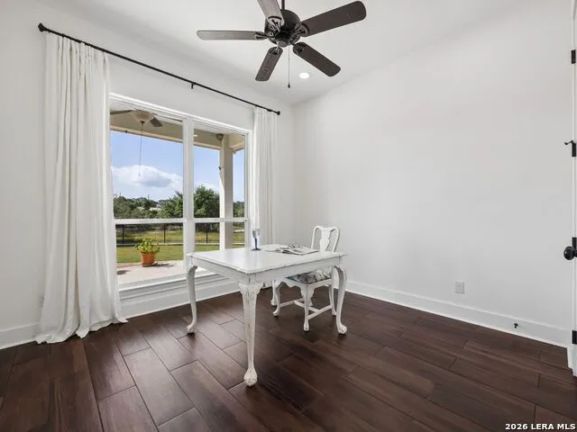 109 Serapia Garza Blanco, TX 78606