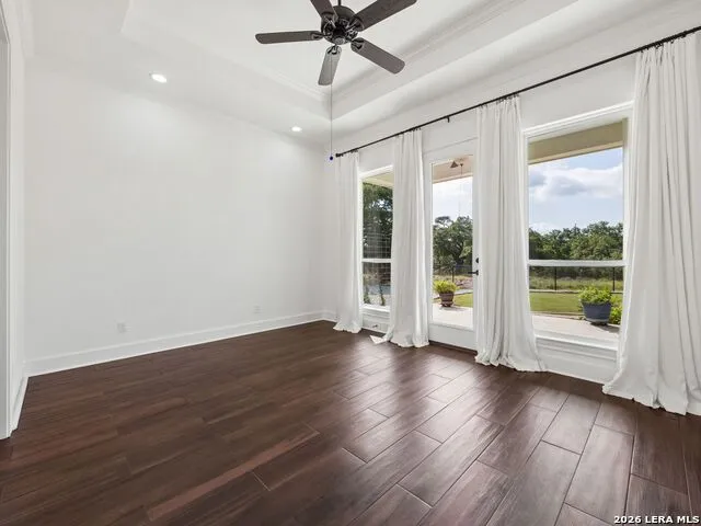 109 Serapia Garza Blanco, TX 78606