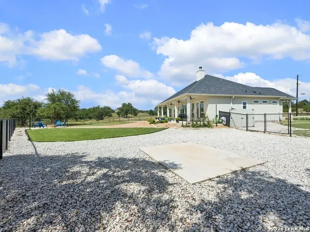 109 Serapia Garza Blanco, TX 78606