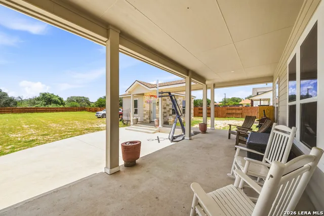 55 LOG CABIN WAY Poteet, TX 78065