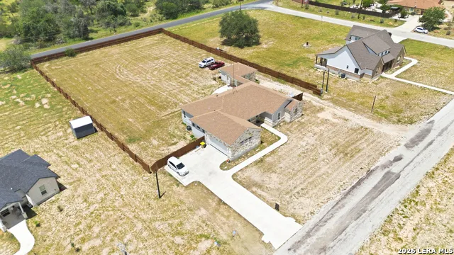 55 LOG CABIN WAY Poteet, TX 78065