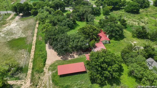 308 Hackberry St Junction, TX 76849
