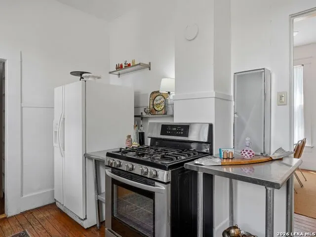 201 E Rische San Antonio, TX 78204