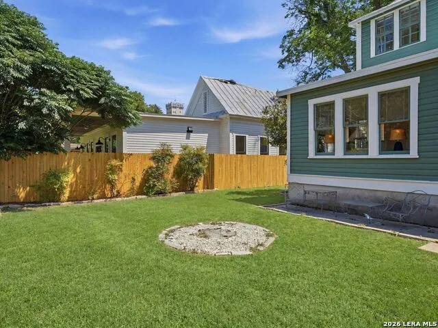 201 E Rische San Antonio, TX 78204