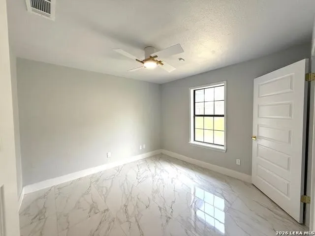 1365 PATRICIO CIR Eagle Pass, TX 78852