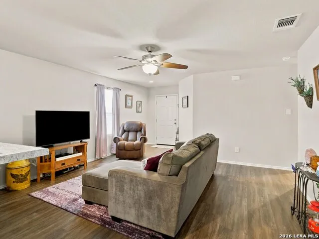 13122 Heathers Arrow St Hedwig, TX 78152