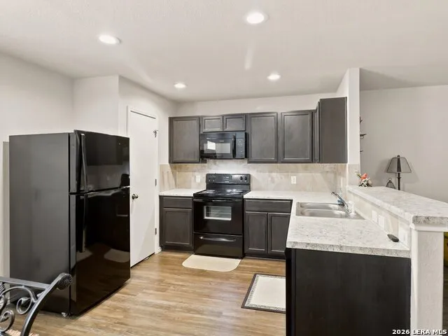 13122 Heathers Arrow St Hedwig, TX 78152
