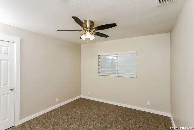 8039 SILVER GRV San Antonio, TX 78254