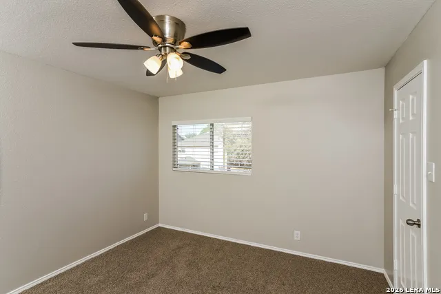 8039 SILVER GRV San Antonio, TX 78254