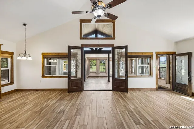 1355 BROAD OAK DR Bandera, TX 78003