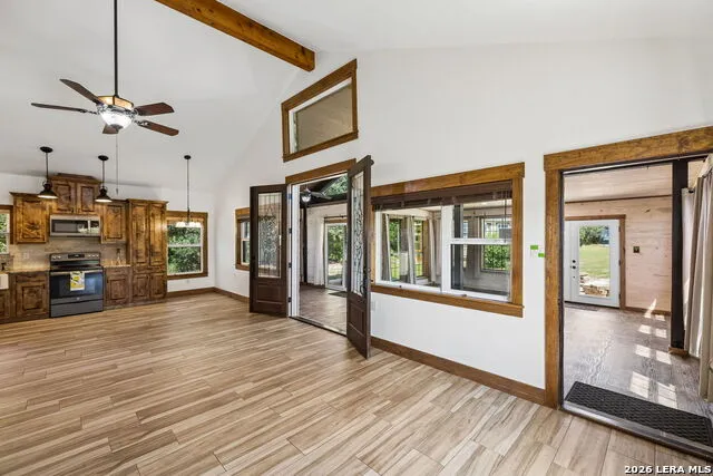 1355 BROAD OAK DR Bandera, TX 78003