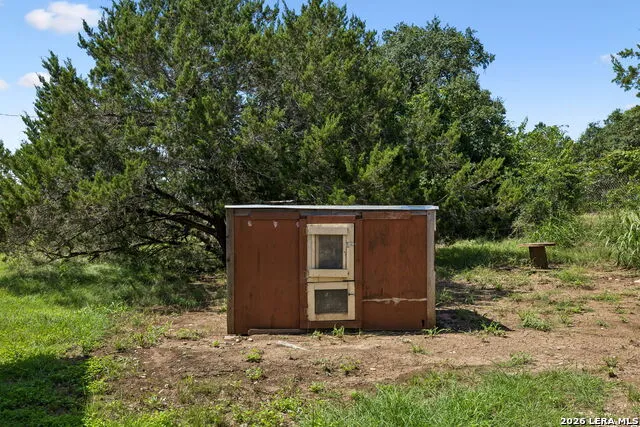 1355 BROAD OAK DR Bandera, TX 78003