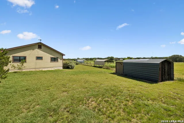 1355 BROAD OAK DR Bandera, TX 78003