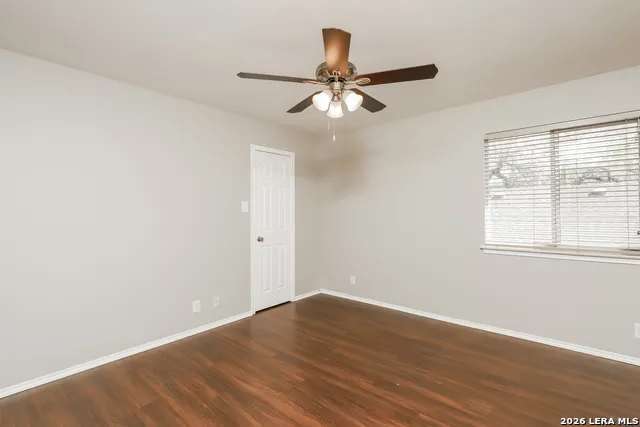 8611 TIOGA PASS Helotes, TX 78023