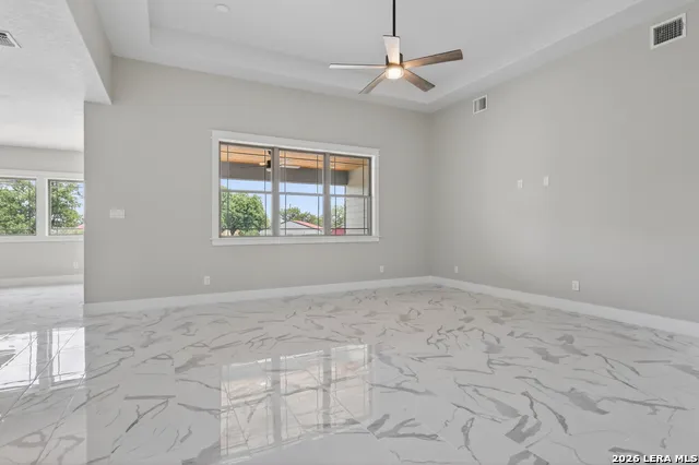 490 North Star Dr Bandera, TX 78003