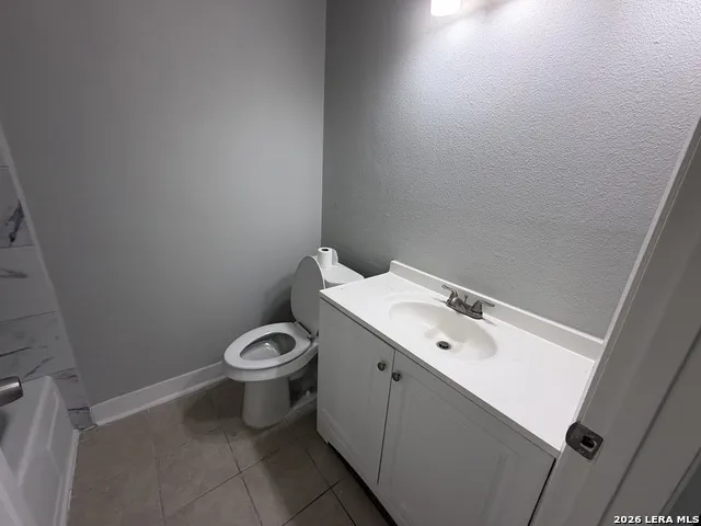 5409 ARNESON DR Kirby, TX 78219