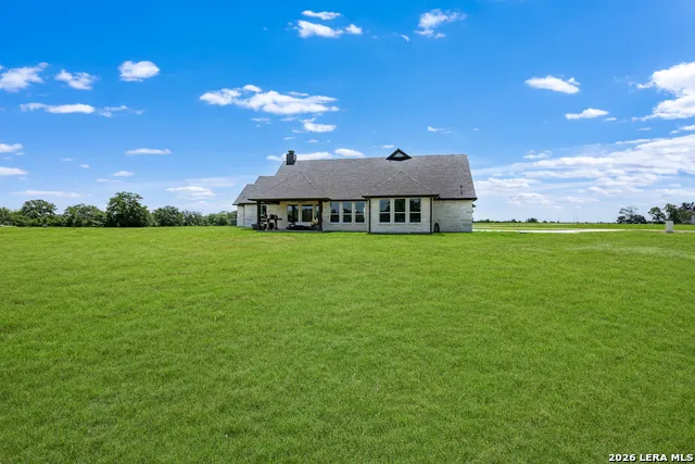 9974 HIDDEN POND DR Iola, TX 77861
