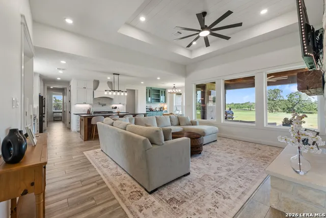 9974 HIDDEN POND DR Iola, TX 77861