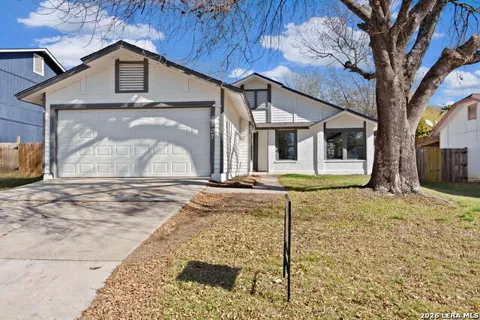 9807 SUGARLOAF DR