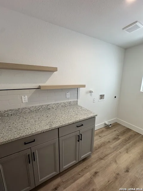 2000 OWENS AVE Three Rivers, TX 78071