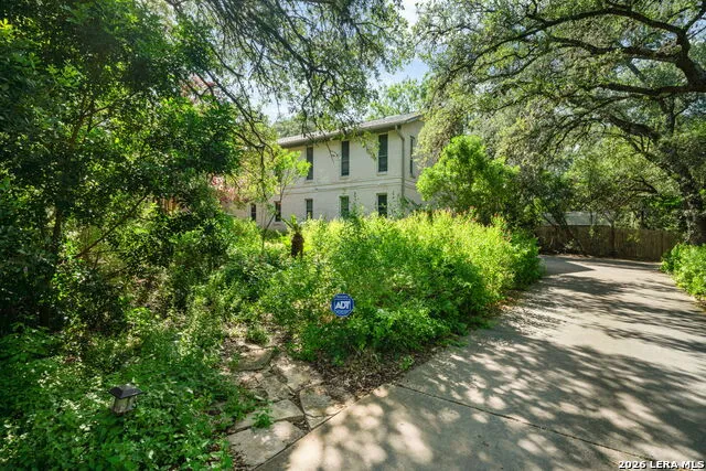 9611 AZALEA CIR Garden Ridge, TX 78266