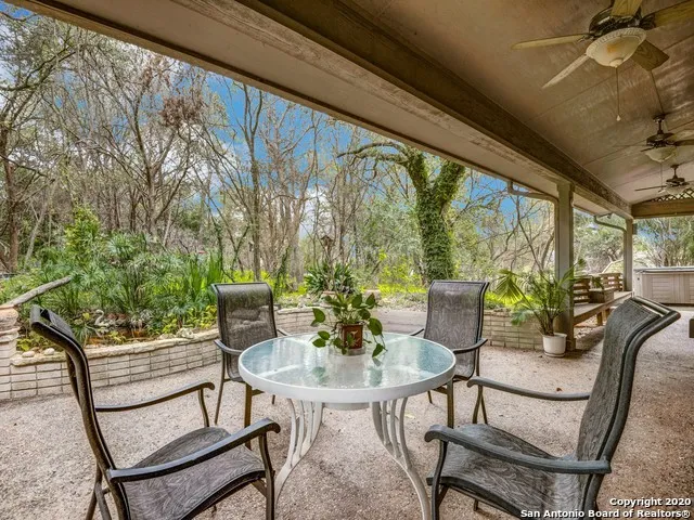 9611 AZALEA CIR Garden Ridge, TX 78266