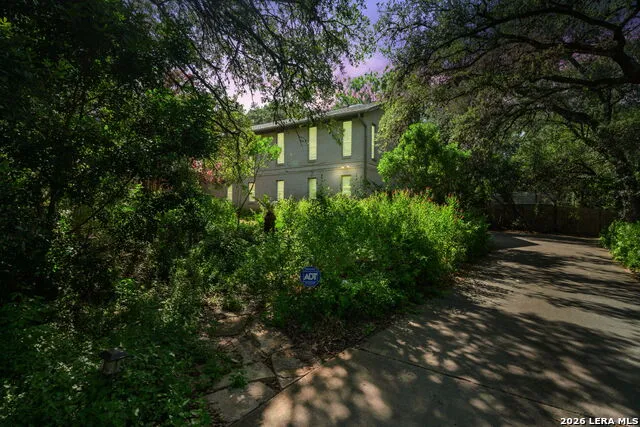 9611 AZALEA CIR Garden Ridge, TX 78266